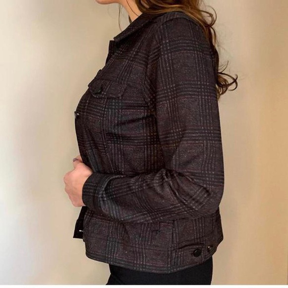 LIVERPOOL Jeans Company Plaid Trucker Jacket NWOT Size Medium Matte Buttons Crop - Picture 5 of 6